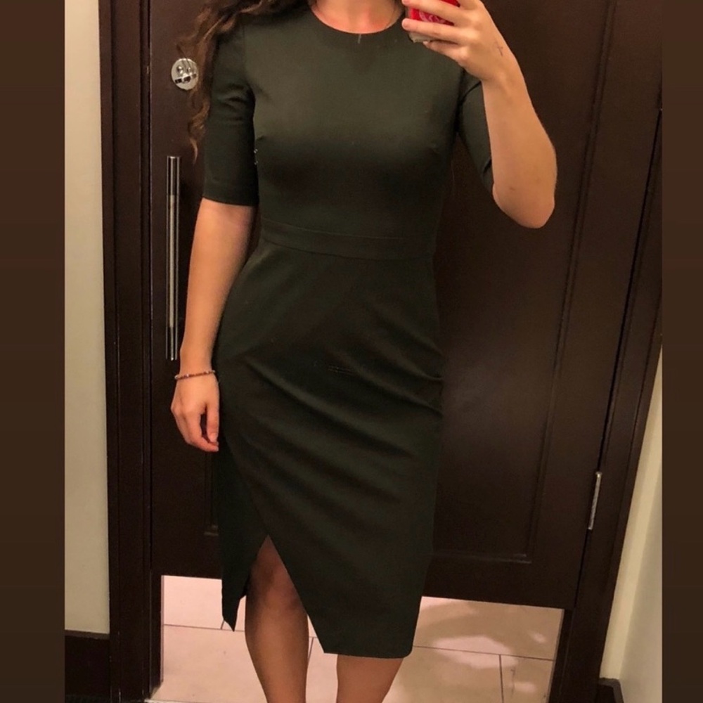 Elegant Dark Green Midi Dress